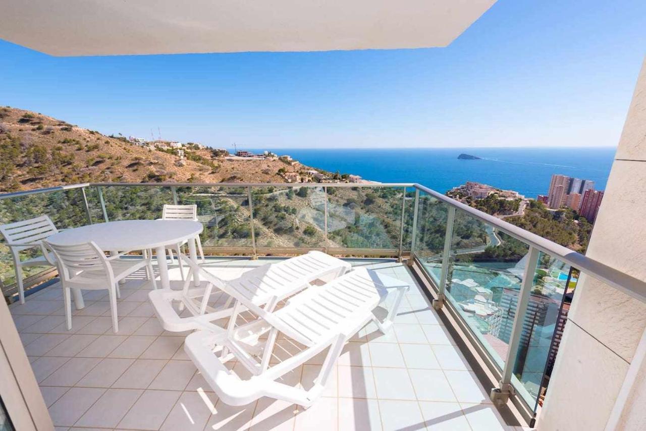 High Rise Apartment On The 39Th Floor With Private Terrace And Sea Views Бенідорм Екстер'єр фото